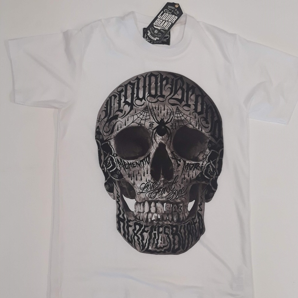 Liquor Brand Skull graphic white tshirt size S
